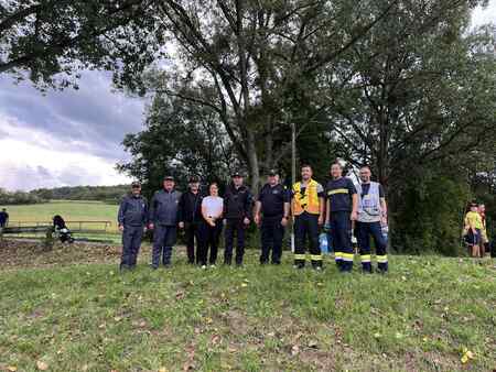 cf0af858-2fa3-4d52-85b2-d29307bd9ac9 (1)